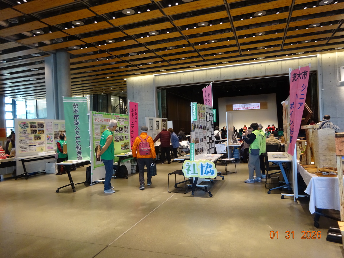 �����x����